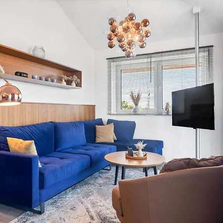 Rohrdommel Penthouse Apartment *